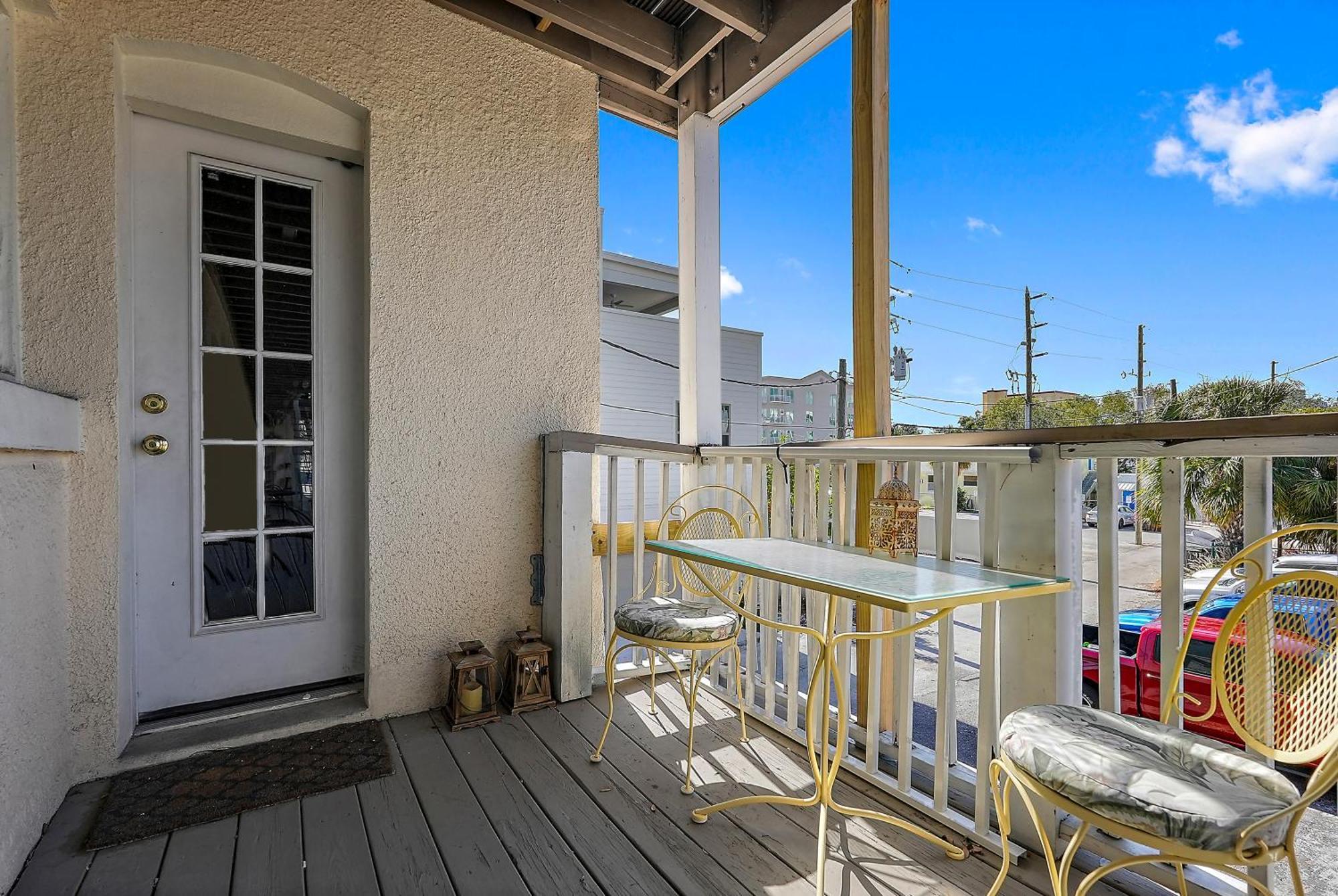 Retro Retreat In Dtsp - Explore The Downtown Area St. Petersburg Esterno foto